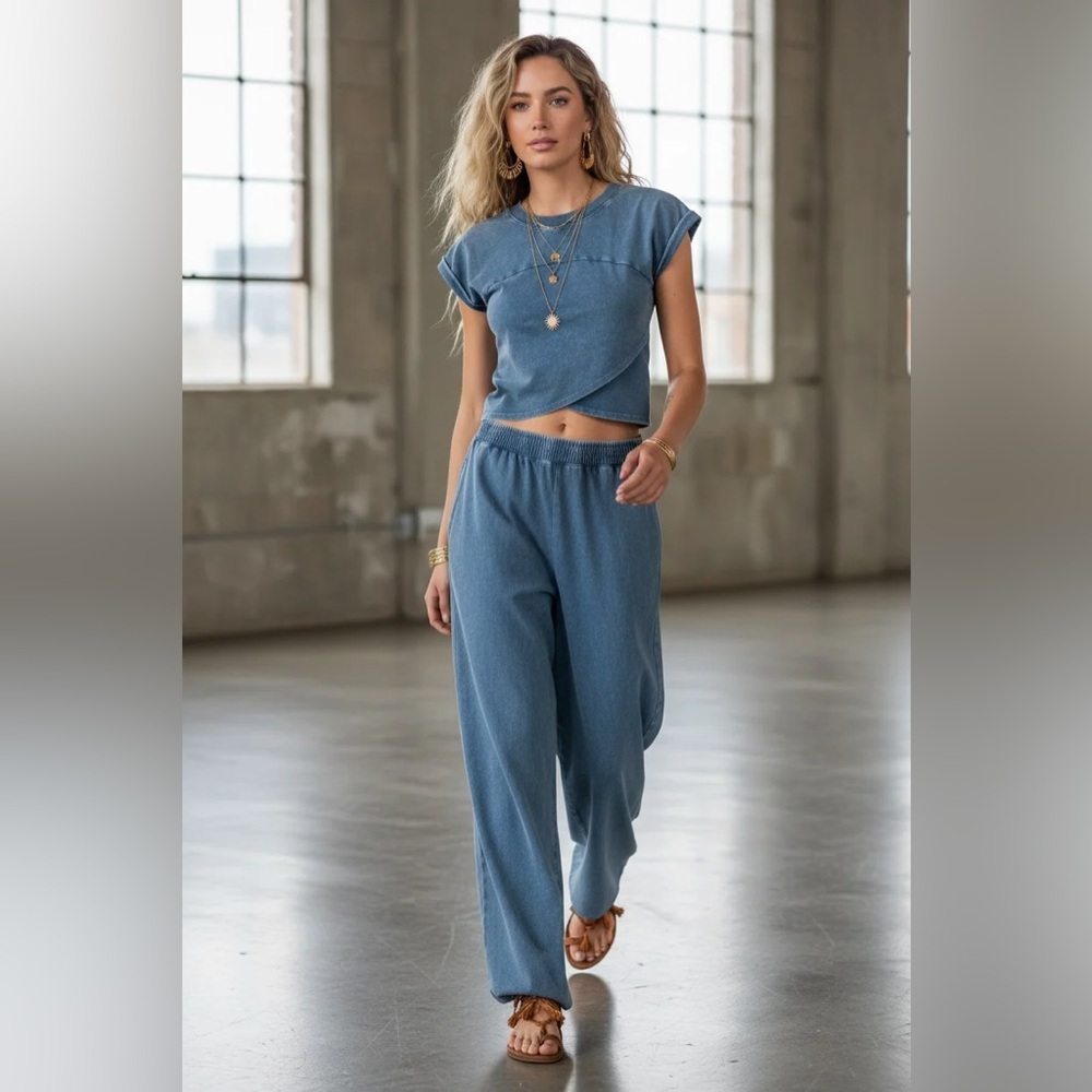 NWT Mineral Washed Crop Top & Jogger Sweatpants Set Blue - Picture 5 of 5